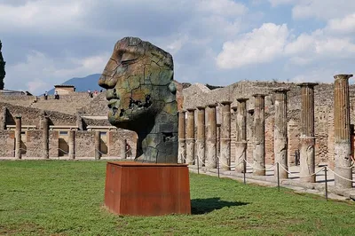 Unveiling Pompeii & Vesuvius: A Private Day of History, Wine, and Culinary Delights!