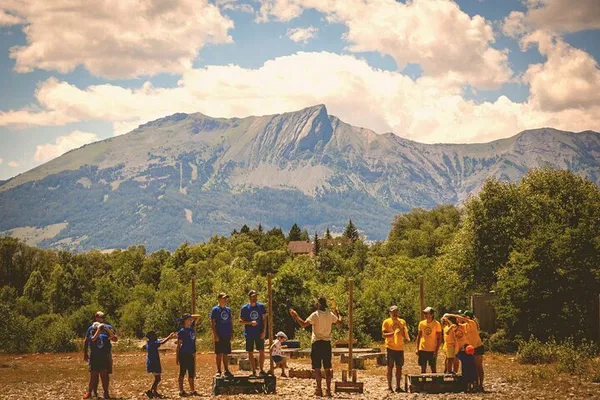 Legends of Ozarm: Unforgettable Outdoor Escape Game Adventure