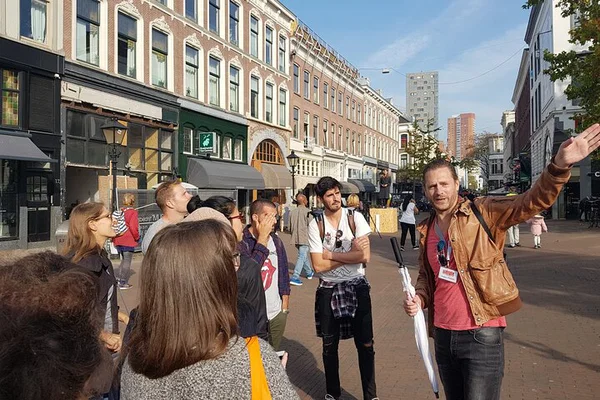 Uncover Rotterdam's Resilience: A 2-Hour Walking Tour Through History & Modernity