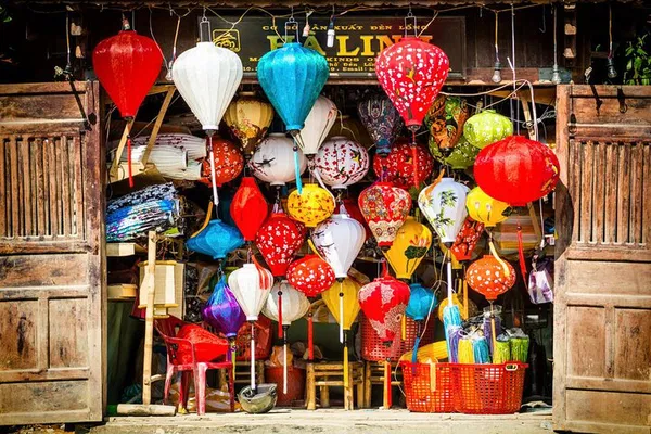 Craft Your Own Glow: Hoi An Lantern Making Class