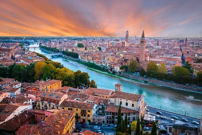 Uncover Verona's Secrets: A Walking Tour Through History & Romance