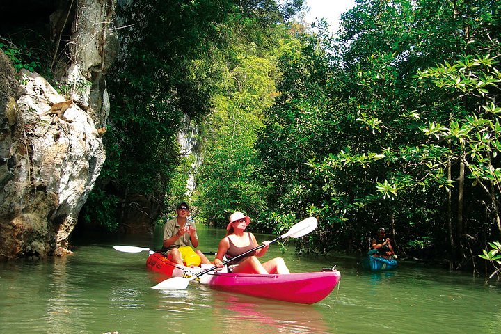 Krabi's Hidden Gem: Kayak Adventure in Ban Bor Thor's Mangrove Paradise