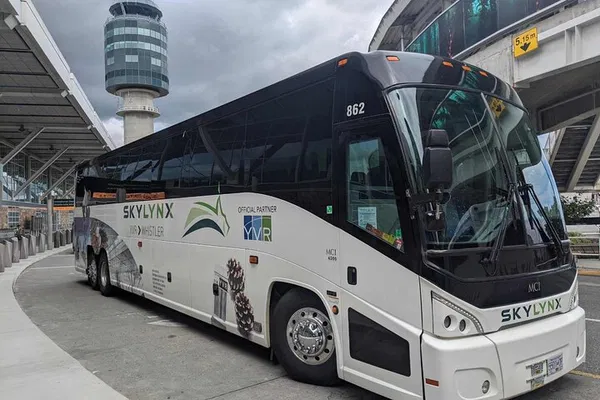 Whistler Bus: Vancouver Airport to Whistler/Squamish