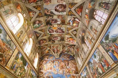 Vatican: Skip-the-Line Ticket & Host to Museums