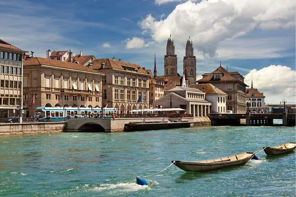 Discover Zurich's Charm: An Extended City & Surroundings Sightseeing Adventure