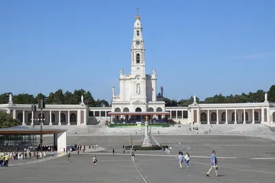 Portugal & Fatima 4-Day Tour from Madrid