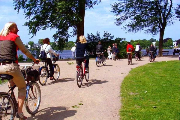 Explore Hamburg's Alsterlake: A Scenic Bike Tour Adventure