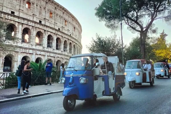 Discover Rome's Charm: Ape Calessino Grand Tour!