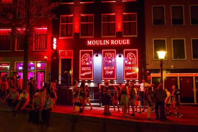 Amsterdam's Red Light District: Private Walking Tour