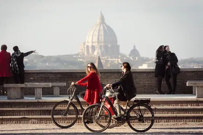 Unveiling Rome's Hidden Gems: An Electric Bike Adventure