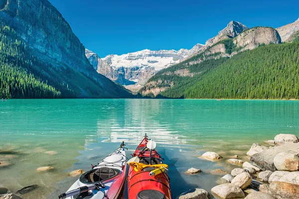 Lake Louise & Moraine Lake Shuttle from Banff & Canmore