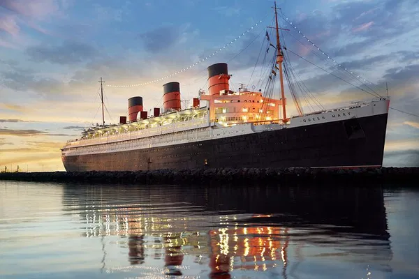 Queen Mary: Self-Guided Tour in Long Beach