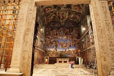 Vatican: Skip-the-Line Private Sistine Chapel Tour