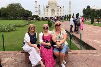 Unveiling India's Splendor: A Luxurious Golden Triangle Journey