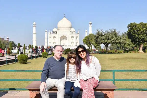 Sunrise to Sunset Agra: Unveiling Taj Mahal & City Wonders