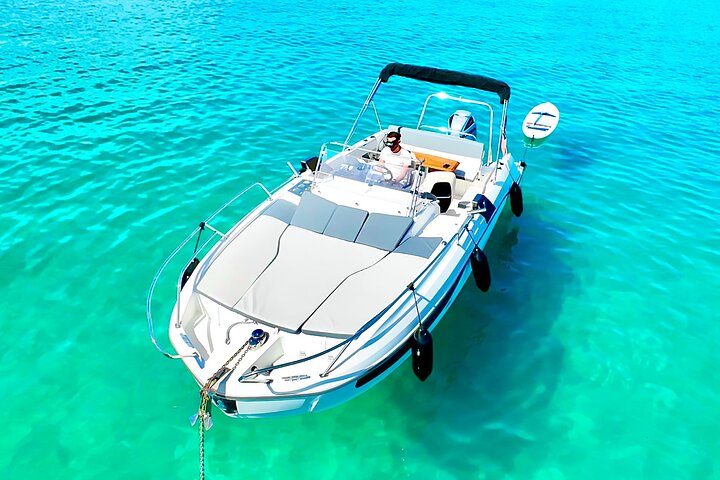 Explore Lérins Islands: A Cannes Private Boat Adventure