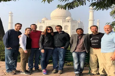 Sunrise to Sunset: Unveiling Agra's Historical Majesty on an Overnight Tour