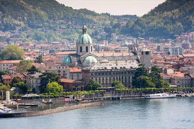 Discover Lake Como's Splendor: A Personalized Lakeside Journey