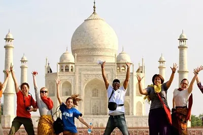 Golden Triangle Luxury: 5-Day Delhi, Agra & Jaipur Private Tour
