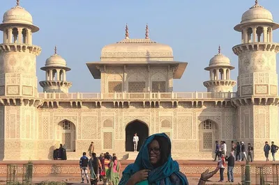 Taj Mahal Express: A Luxurious Day Trip from Delhi
