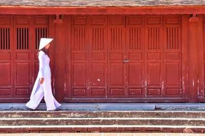 Discover Hoi An's Historic Charm: Walking & Boat Tour Adventure