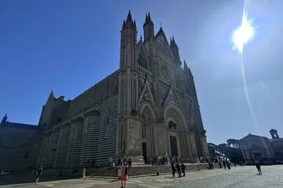 Uncover Orvieto's Secrets: A Private Historical and Wine Tour