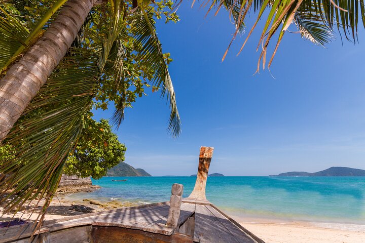 Phuket Photo Shoot: Capture Your Memories in Paradise!