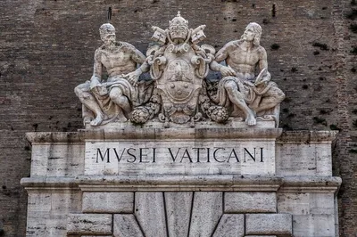 Vatican Hidden Gems & St. Peter's Basilica Audio Tour