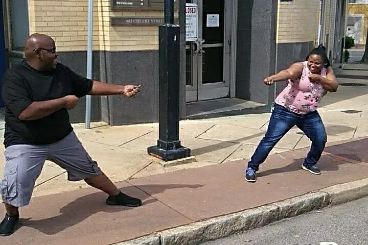 img0