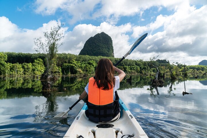 Unveiling Krabi's Hidden Gems: Jungle Tour, Emerald Pools & Kayaking Adventure!
