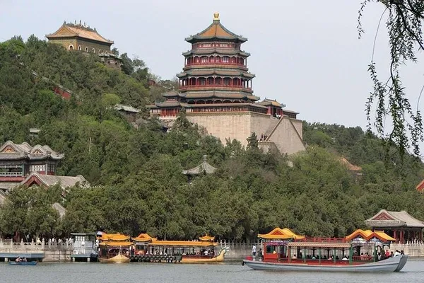 Great Wall & Summer Palace: Private Beijing Day Trip