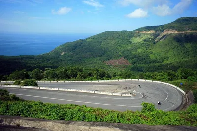 Stress-Free Da Nang Airport Transfers: Your Private Ride Awaits!