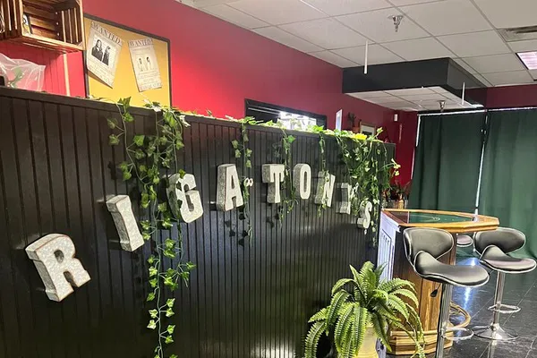 Unmask the Killer: 1930s Mobster Murder Mystery Dinner Show in Myrtle Beach!