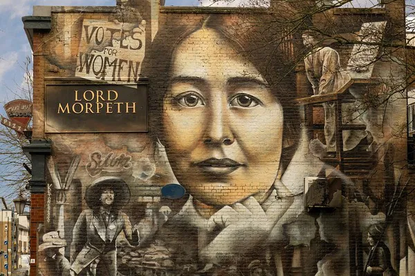 East End Women: A Riveting Historical Walking Tour