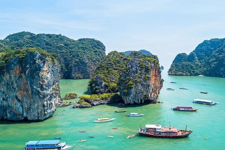 Phang Nga Bay Speedboat Adventure: Explore James Bond Island & Floating Village