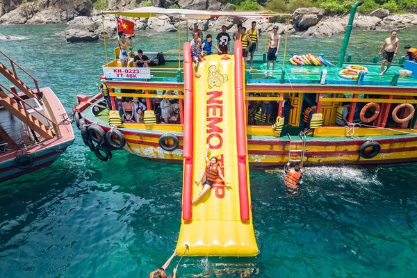 Nha Trang Island Tour: Snorkel & Floating Party Fun!