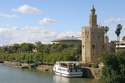 Uncover Southern Spain: 5-Day Cultural Immersion from Madrid