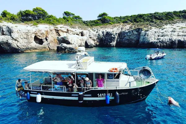 South Istria Boat Tour: Swim, Snorkel & Explore Kamenjak