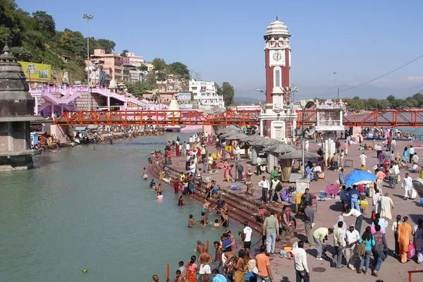 Stress-Free Haridwar-Delhi Transfer: Affordable, Comfortable, and Flexible!