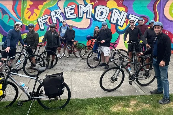 Seattle Bike Tour: Explore Emerald City's Gems