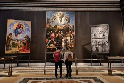 Vatican Tour: Sistine Chapel & St. Peter's (Small Group)