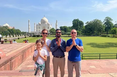 Unveiling Agra's Majesty: A Same-Day Taj Mahal & Fort Tour