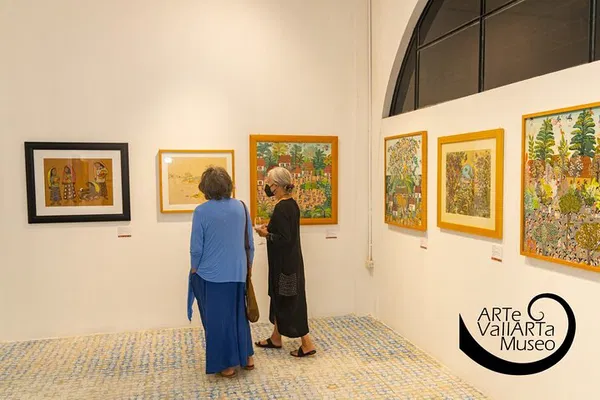Discover Mexican Art: Skip the Line at Arte Vallarta Museum!