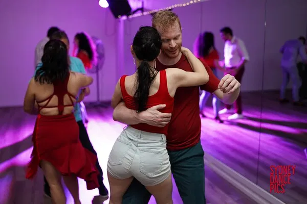 Annandale Bachata Dance Class: Sydney Latin Rhythms