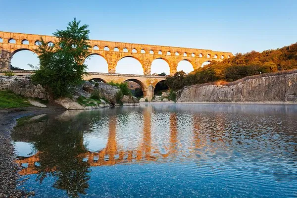 Provence Private Tour: Wine, Art & History Day Trip