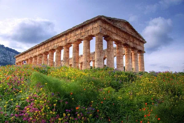 Segesta, Erice & Trapani Salt Pans: Palermo Full-Day Tour