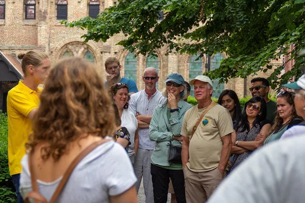 Bruges Storytelling Tour: History, Tips & Local Tales