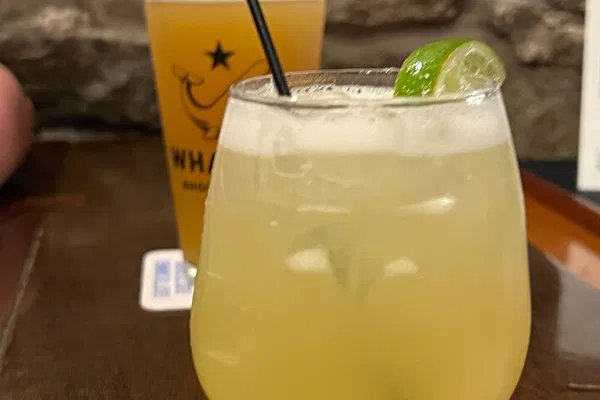 Mystic's Haunted History: A Spirited Cocktail Crawl