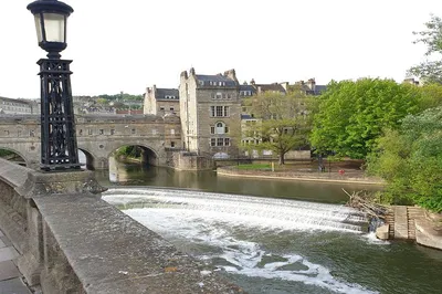 Step Back in Time: Explore Bath's Georgian & Victorian Splendor