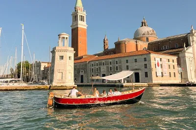 Venice Lagoon Boat Tour: Murano, Burano & Torcello